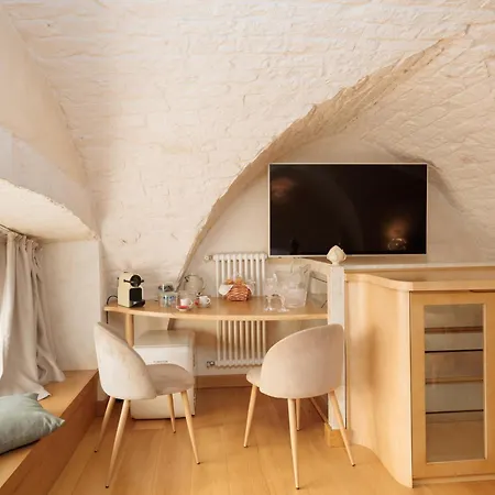 Mameli Apartment