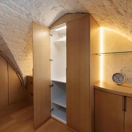 Mameli Apartment